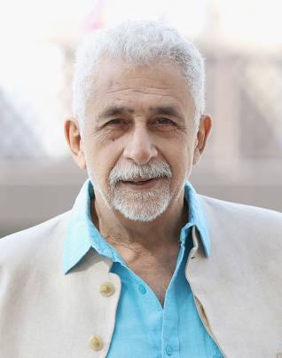 Naseeruddin Shah on Hindi Divas